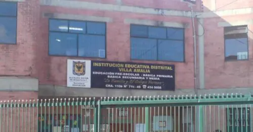 COLEGIO DISTRITAL VILLA AMALIA COLEGIO DISTRITAL VILLA AMALIA